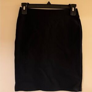 Chic Black Pencil Skirt